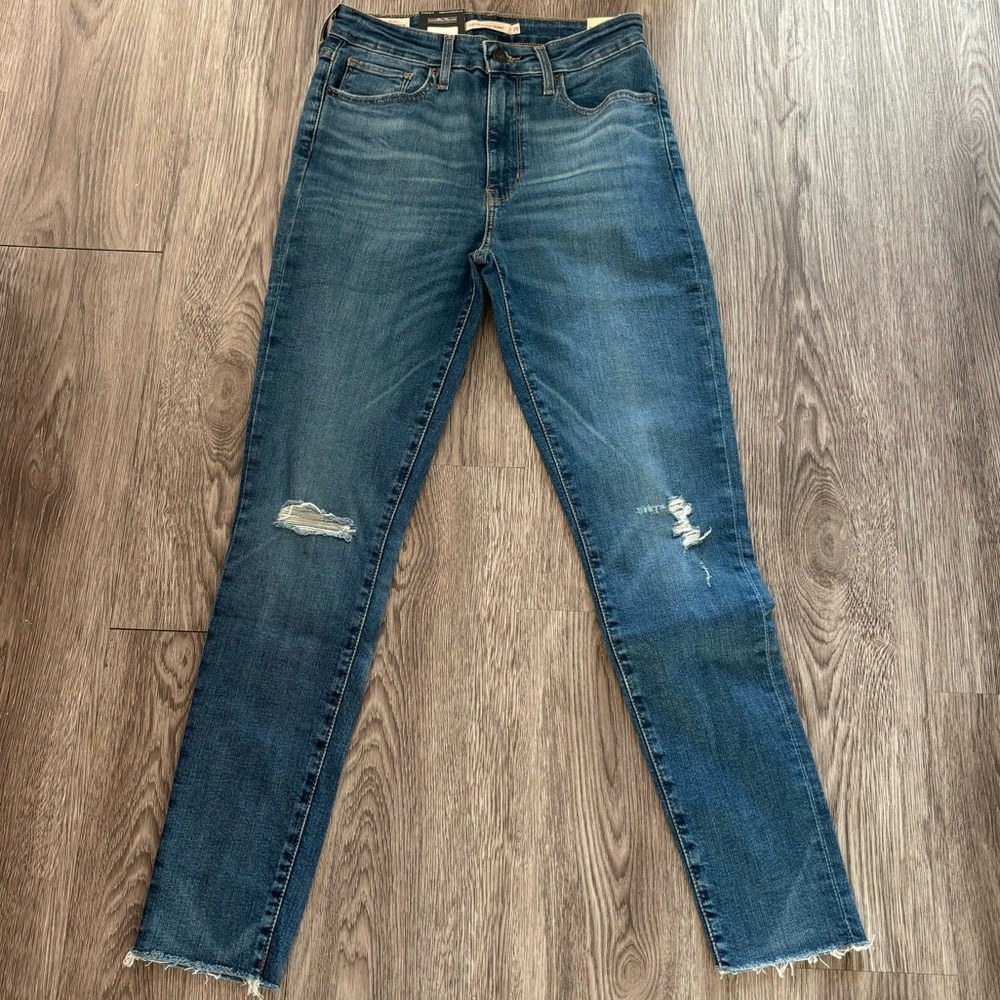 Levi’s 721 highrise skinny jeans- 29x30 size - Picture 1 of 6